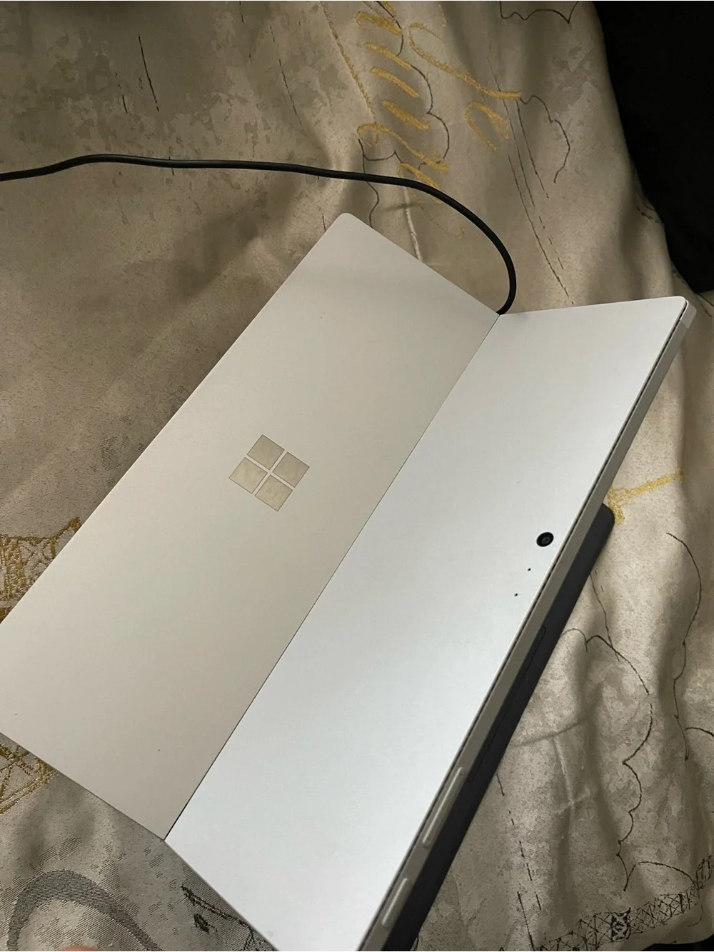 Microsoft Surface Laptop - Silver/White Finish